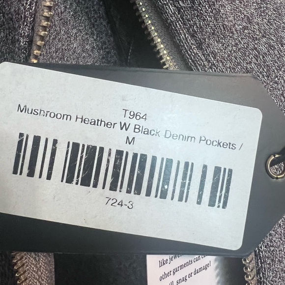 Aleeza Paris Gray Knit Jacket, Size M - Picture 4 of 7